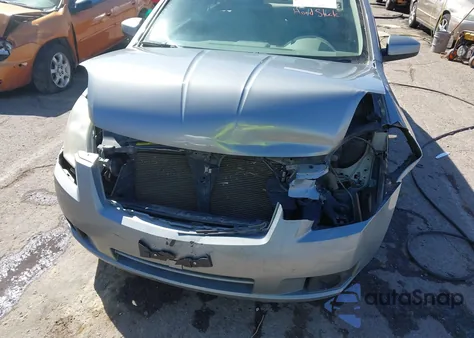 2007 Nissan Sentra 2.0 from USA, damaged, VIN 3N1AB61E77L715207